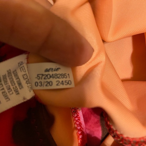 Aerie Tide Dye Pink and Black One Piece one shoulder Swimsuit size large - Picture 6 of 9